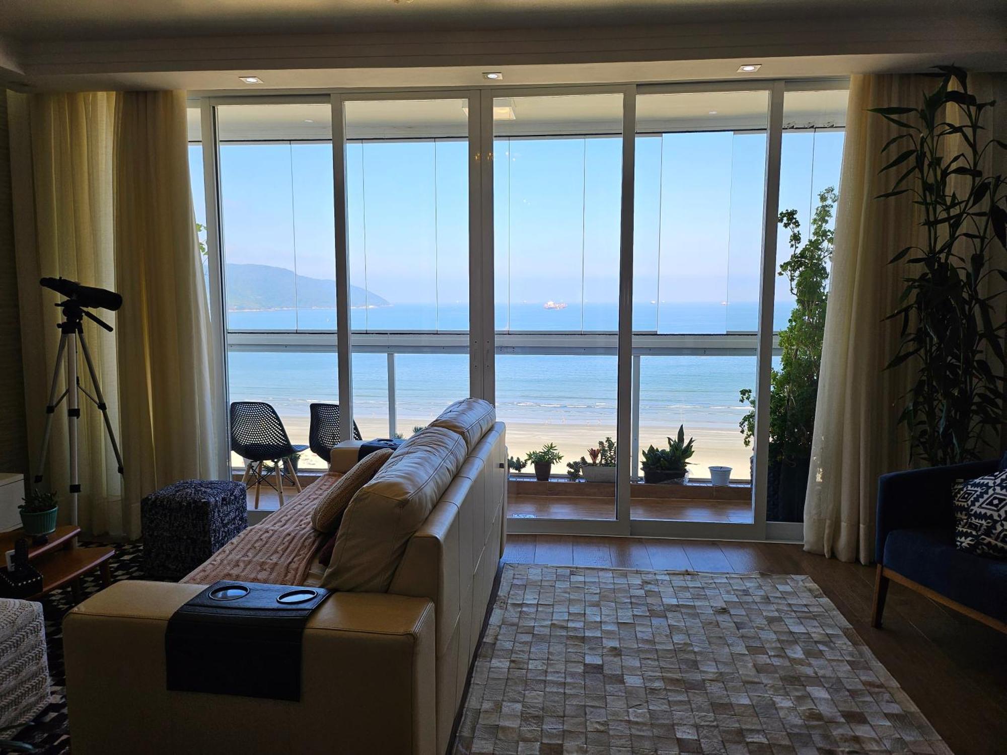 Apartamentos Na Praia Do Gonzaga Frente Mar Com Estacionamento 桑托斯 客房 照片